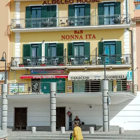 Nonna Ita Bed & Breakfast
